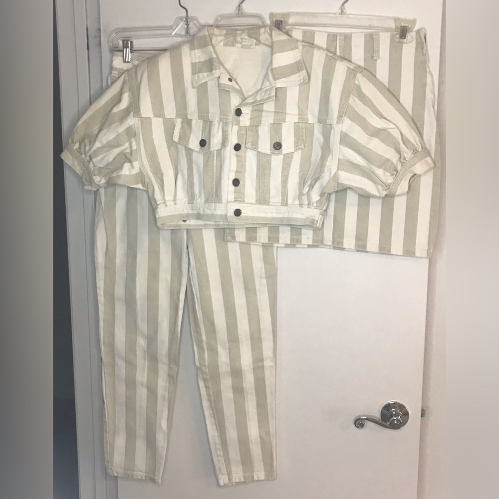 Vintage wet Seal striped 3 piece outfit